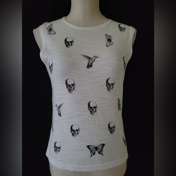 Skull cashmere sleeveless butterfly top white with print size XS - Picture 2 of 5